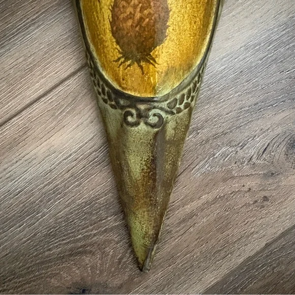 Tin Distressed Look Cone Shaped Wall Pocket Planter - Pineapple Embossed - Picture 5 of 7